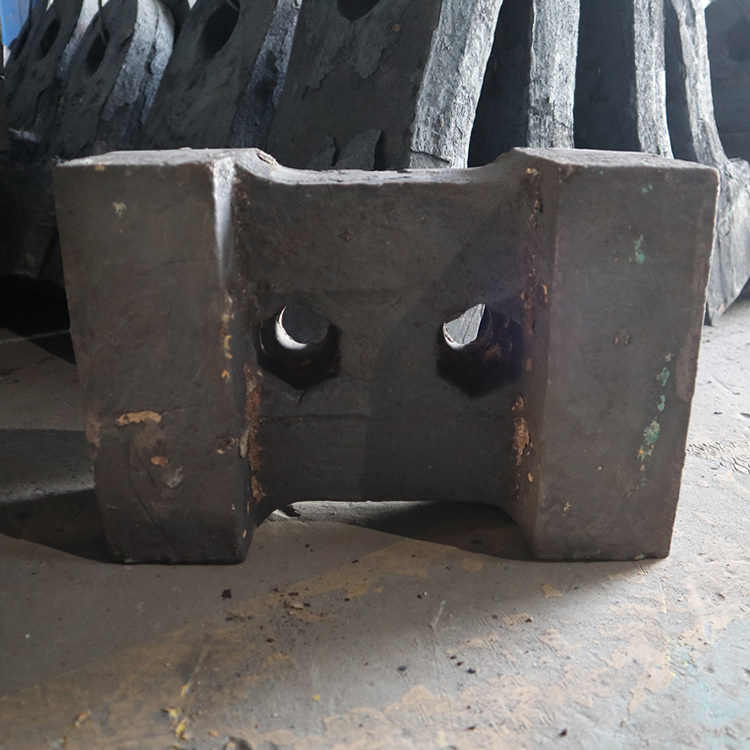 Hammer head of sand making machine