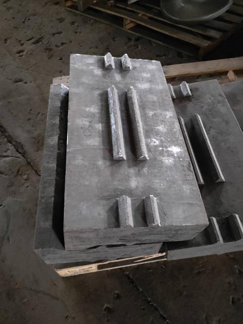 Blow Bar High Chrome Impact Crusher Spare Parts Insert Blow Bar Plate Liner