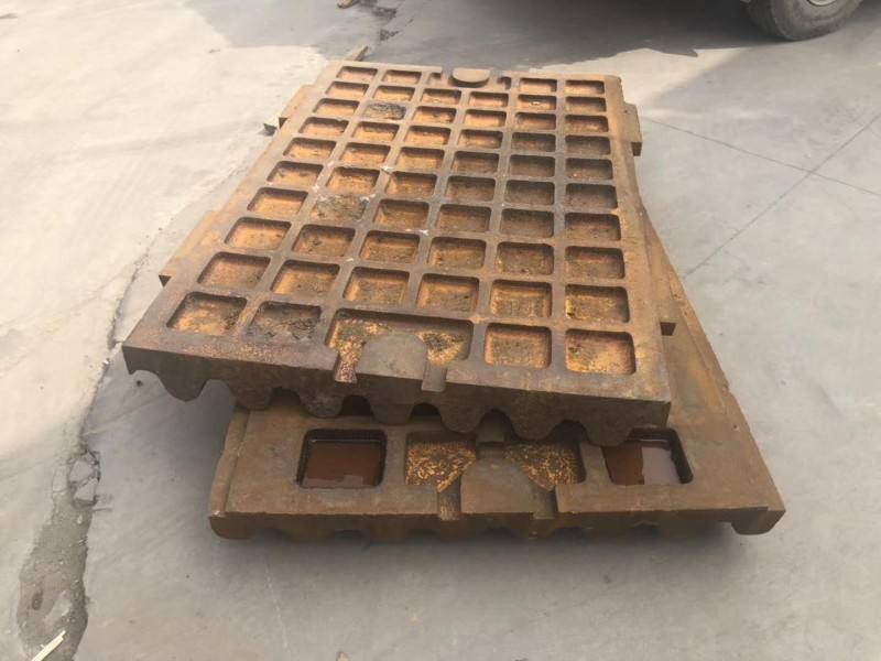 Factory direct spare part high manganese steel movable jaw plate for crusher