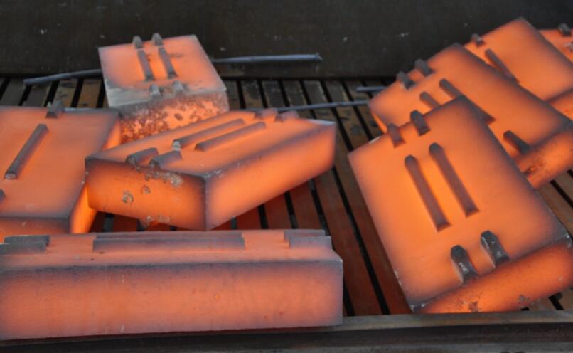 KmTBCr26 crusher spare parts