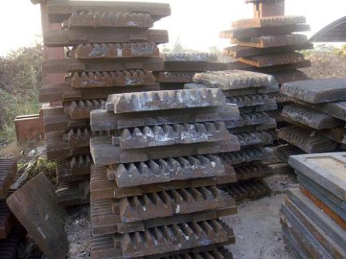 High manganese steel jaw plate