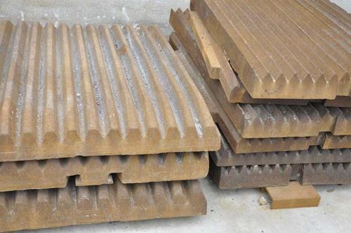 High manganese steel jaw plate