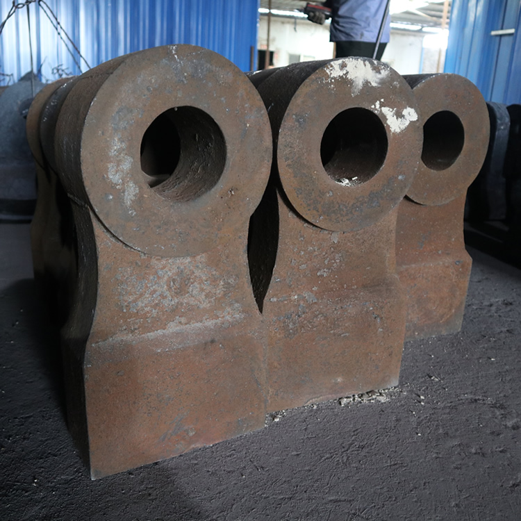 China Supplier Alloy high chromium Manganese Steel Hammer mill Crusher Parts Hammers head