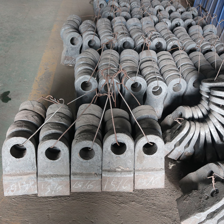 Alloy high chromium Manganese Steel Hammer mill Crusher Parts Hammers head