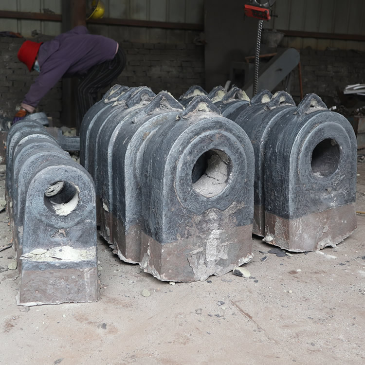 Mining Machinery Crusher Mn13 Casting Wear Resistant Hammerhead